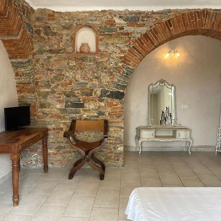 Amore A Prima Vista B&B Campiglia Marittima Extérieur photo